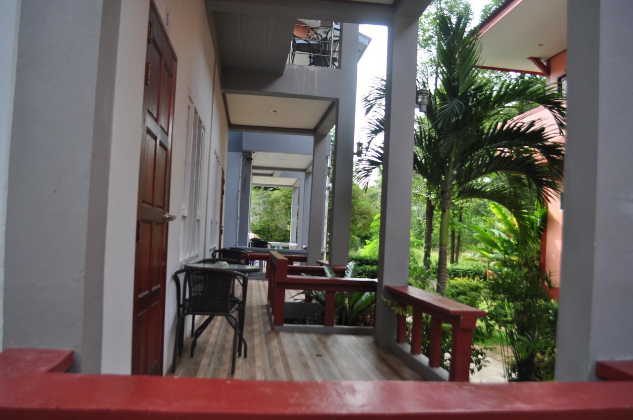 Tamarind Twin Resort Ко-Ланта Экстерьер фото